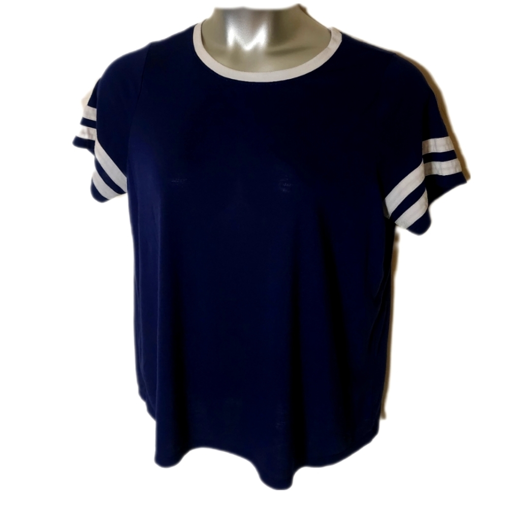 Forever 21 Blue & White Tshirt - Size L